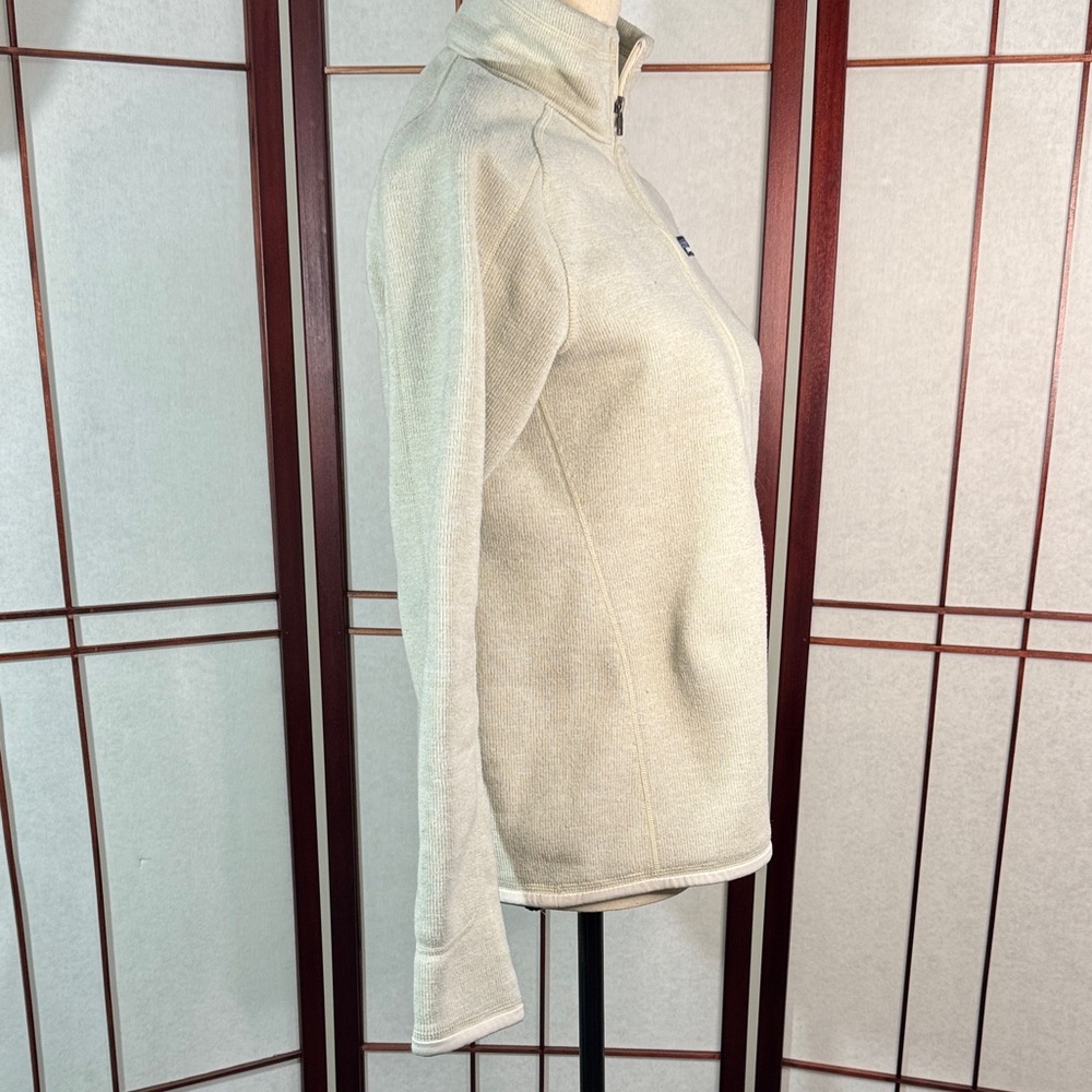 Patagonia Off-White Fleece Pullover - Picture 2 of 6